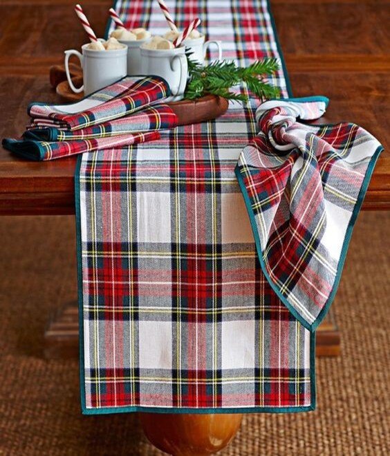 christmas runner placemat 3