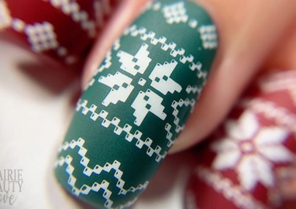 christmas nail combinations3s