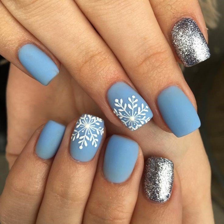 blue white christmas gel nails