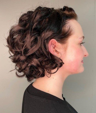 face shape curly bob cut