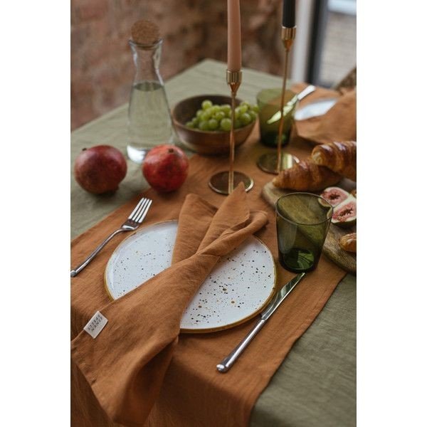 cuttlery napkins mocha mousse color